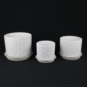 3-Piece White Stoneware Planter Pot Set with Soft Vertical Texture