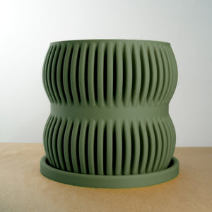 Aureus Planter with Drainage
